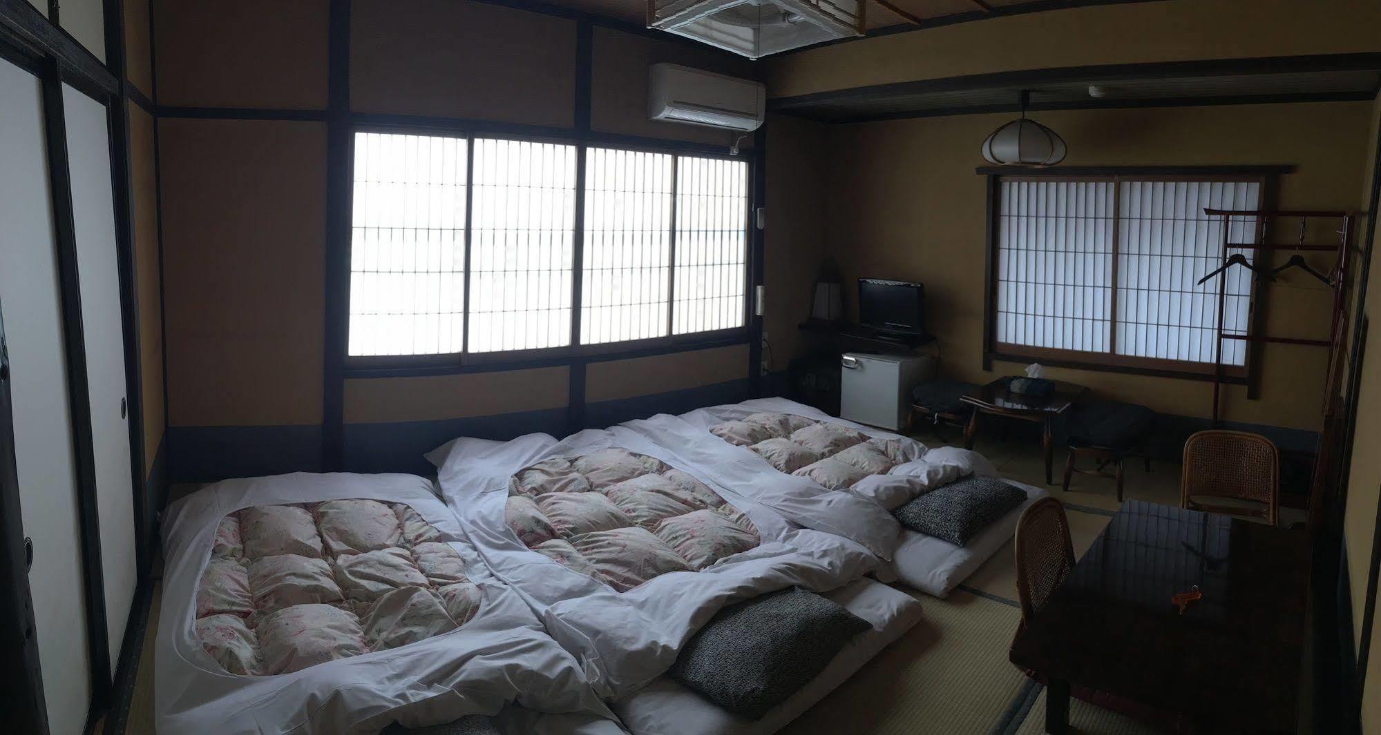 Ryokan Takayama Такаяма Екстериор снимка